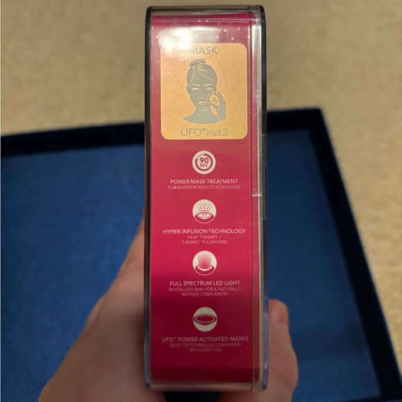 NWT FOREO Fuschia UFO mini 2 - Picture 10 of 13